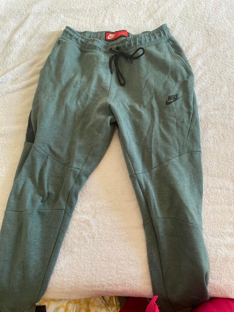 Nike Tech Fleece Joggingbroek - Maat S, Ophalen of Verzenden, Gedragen, Maat 46 (S) of kleiner, Groen