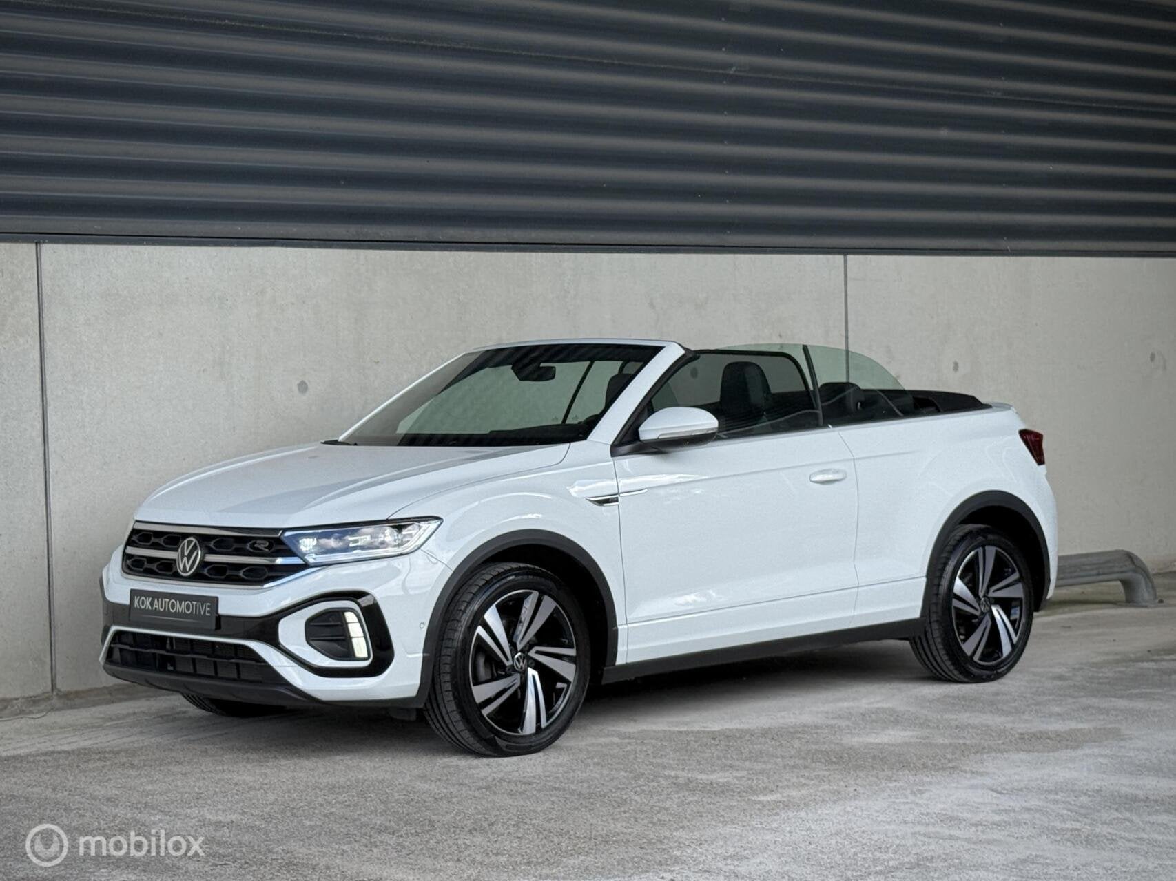 Volkswagen T-Roc Cabrio 1.5 TSI R-Line|ACC|DSG|IQ LIGHT|, Auto's, Dealer onderhouden, 4 cilinders, Bedrijf, Automatische klimaatregeling