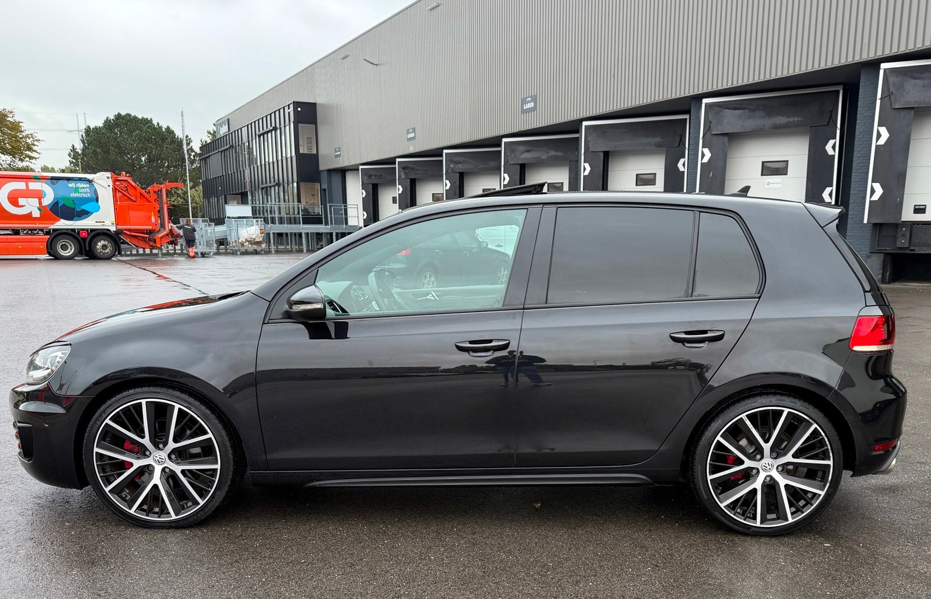 Volkswagen Golf 2.0 GTI Edition SCHUIFDAK/LEDER/CRUISE/CLIMA, Voorwielaandrijving, Euro 5, Zwart, 4 cilinders