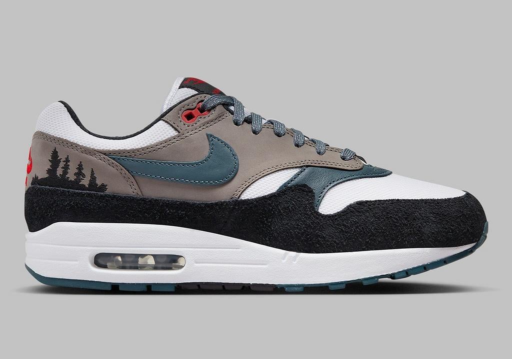 Nike Air Max 1 PRM Escape Treeline - 41, Kleding | Heren, Schoenen, Zwart, Nike, Nieuw, Ophalen of Verzenden