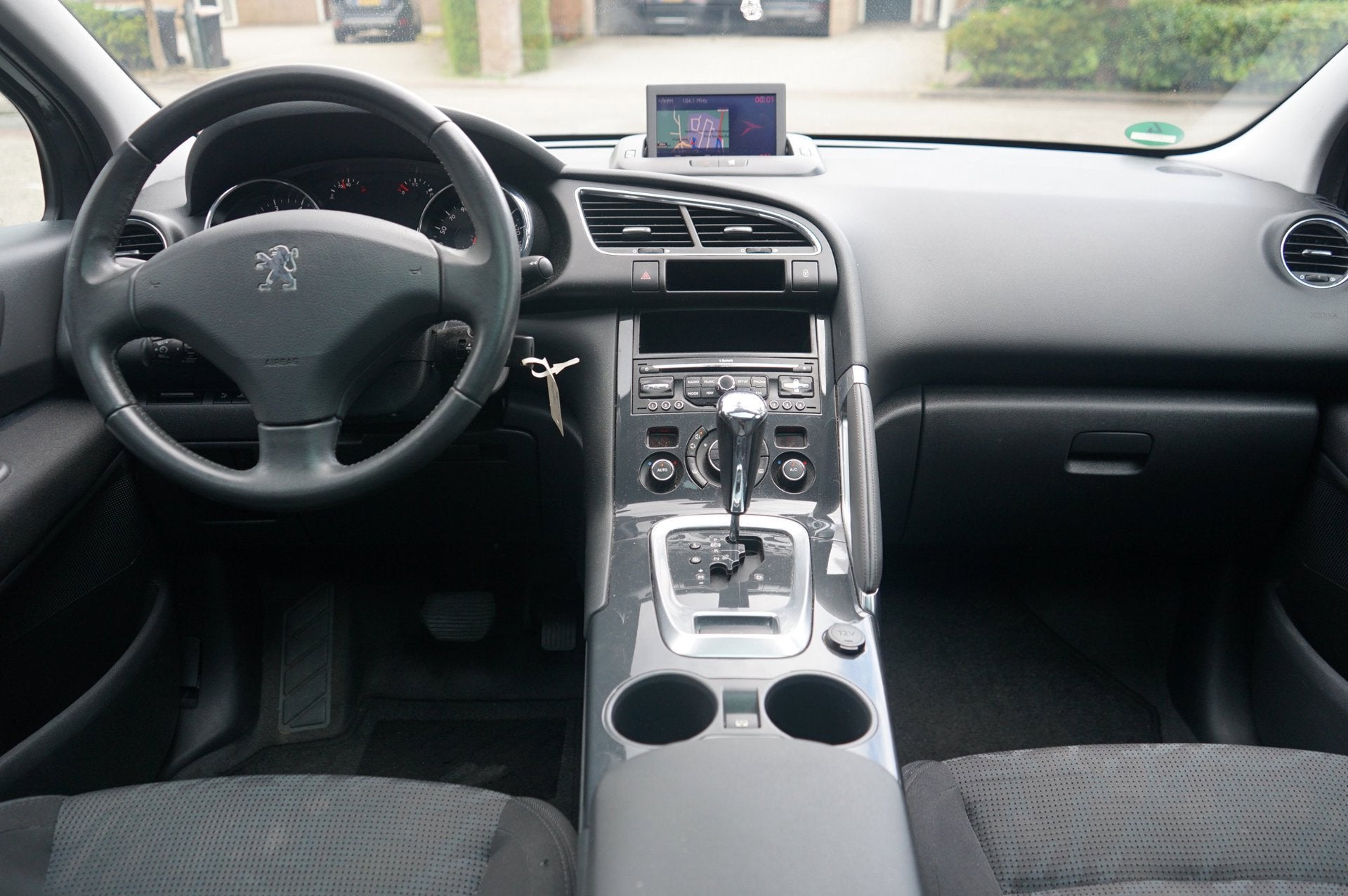 Peugeot 3008 1.6 THP ST, Panodak, Clima, Navi, Pdc, CC, Trek, Euro 5, Stof, Gebruikt, Zwart