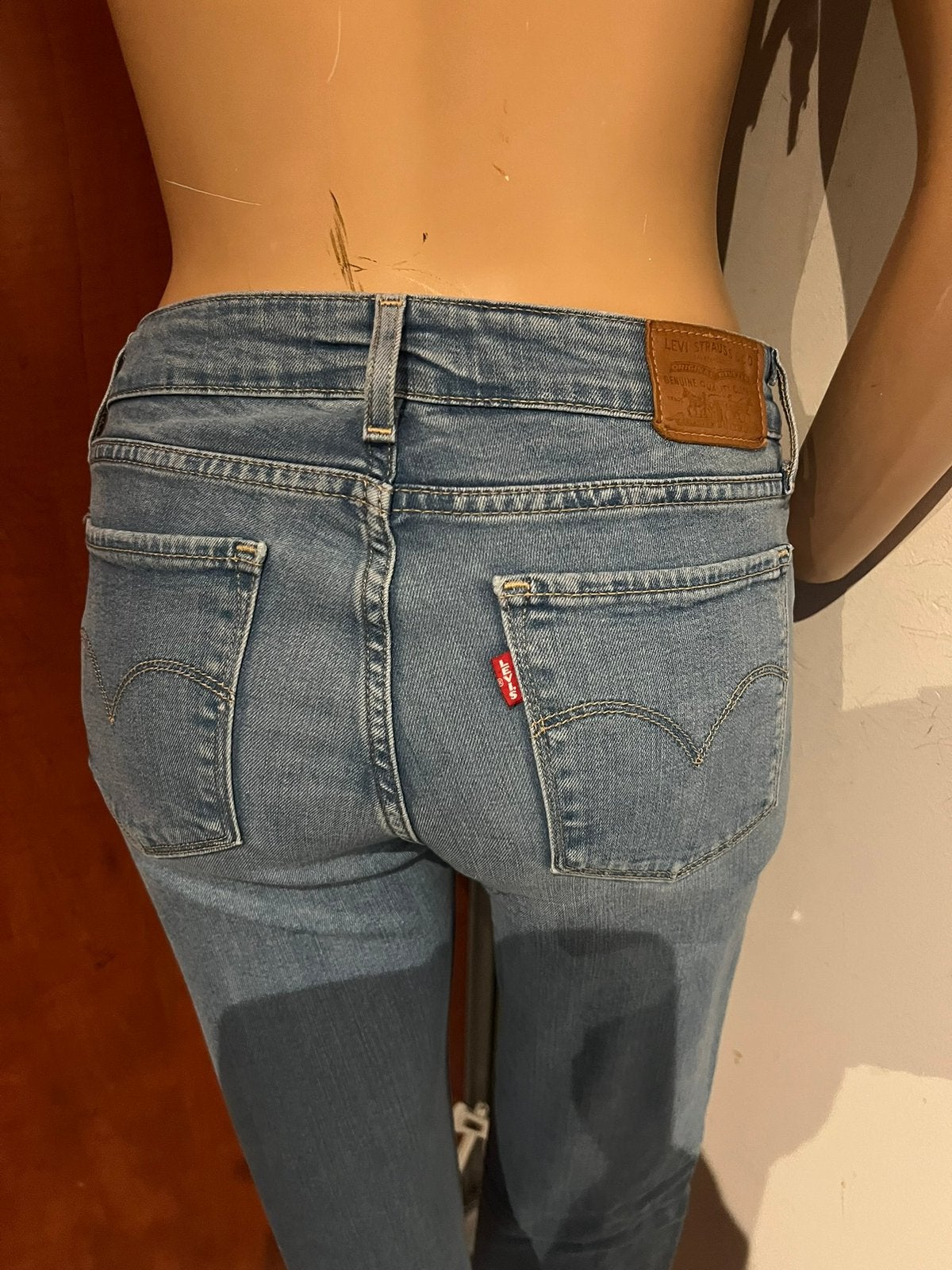 Levi’s spijkerbroek maat 26 Skinny origineel zgan, G, Blauw, Ophalen of Verzenden, Zo goed als nieuw