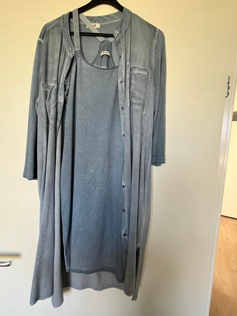 Leuke set van Anna van Toor, mt M, Maat 38/40 (M), Blauw, Ophalen of Verzenden, Gedragen