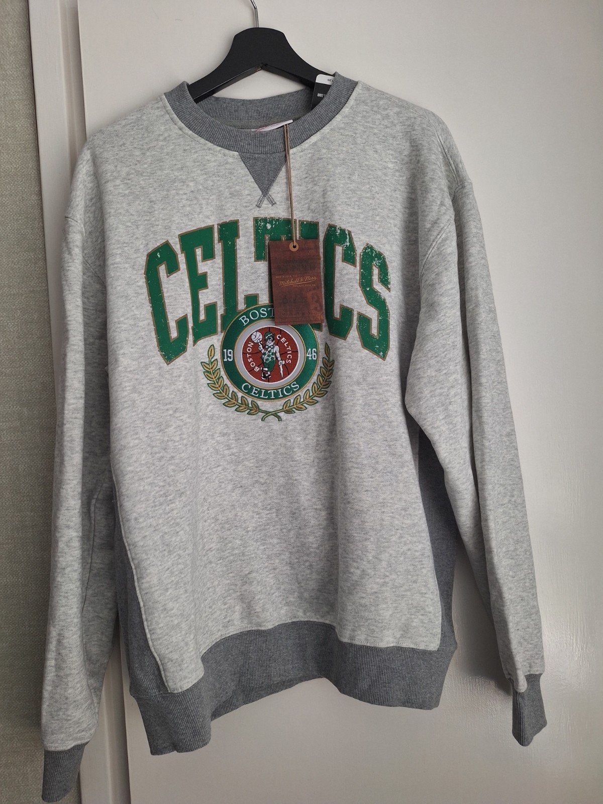 Mitchell & Ness Boston Celtics Sweater - Nieuw met labels, Ophalen of Verzenden, Nieuw, Mitchell & Ness