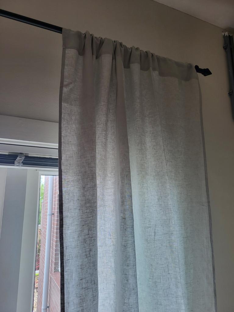 Linnen lichtgrijze gordijnen H&M Home 120x250 cm, Modern, Scandinavisch, Natuurlijk, 100 tot 150 cm, 200 cm of meer, Ophalen of Verzenden