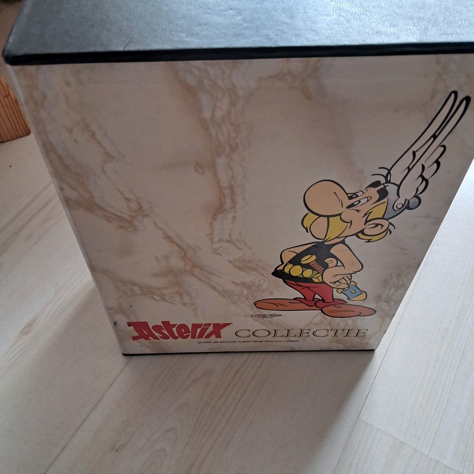 Complete Asterix Collectie Box - Boeken Onbeschadigd, Boeken, Complete serie of reeks, Ophalen of Verzenden, Gelezen, René Goscinny, Albert Uderzo