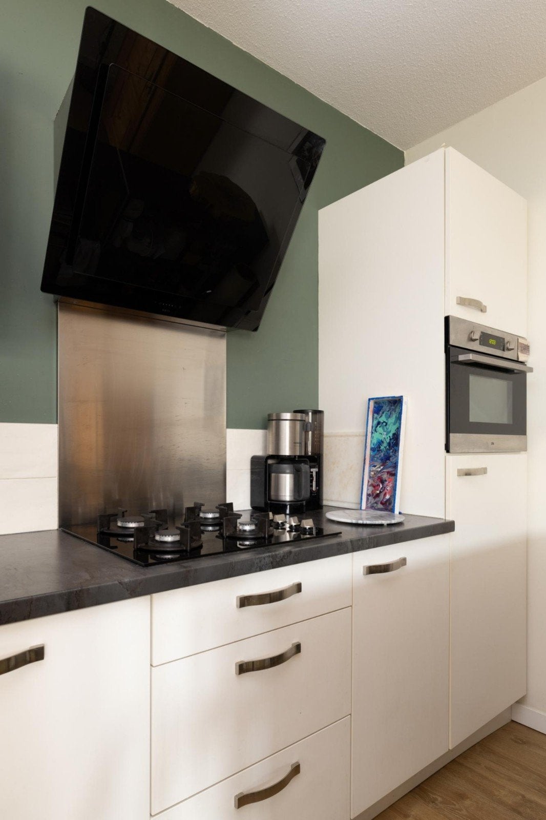Moderne witte keuken 326cm met koelkast en combi-magnetron, Ophalen, Gebruikt, Wit, Enkelwandige keuken