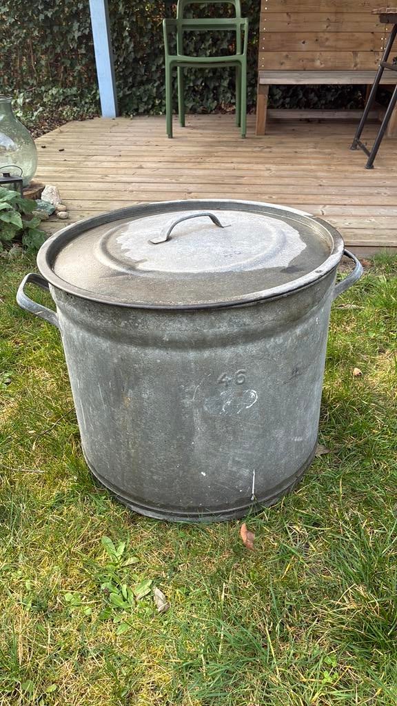 Grote zinken teil/emmer met deksel, Tuin en Terras, Bloembakken en Plantenbakken, Ophalen, Zo goed als nieuw, Rond, Metaal