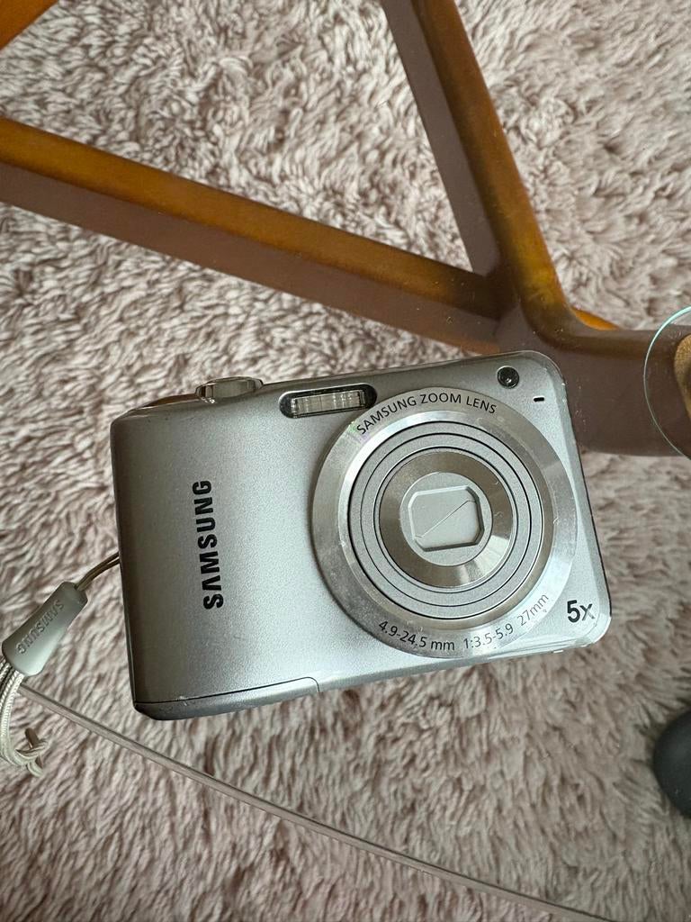 Samsung ES30 Digitale Camera, Gebruikt, Compact, Ophalen of Verzenden, 4 t/m 7 keer