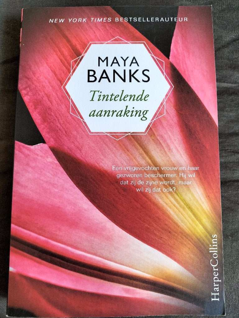 Maya Banks - Tintelende aanraking / erotische roman, Boeken, Ophalen of Verzenden, Zo goed als nieuw, Maya Banks
