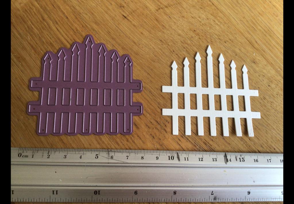 Snijmal hek van Aurelli 1105, Hobby en Vrije tijd, Kaarten | Zelf maken, Ophalen of Verzenden, Zo goed als nieuw, Pons of Mal