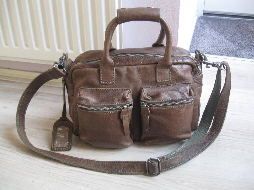 Cowboysbag bruin leer klein model als nieuw, Ophalen of Verzenden, Zo goed als nieuw, Bruin, Overige typen
