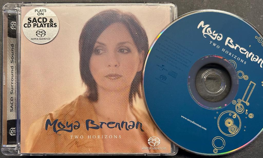 MOYA BRENNAN (CLANNAD) - Two horizons ( SACD ), Cd's en Dvd's, Cd's | Pop, Ophalen of Verzenden, 2000 - 2009, Zo goed als nieuw