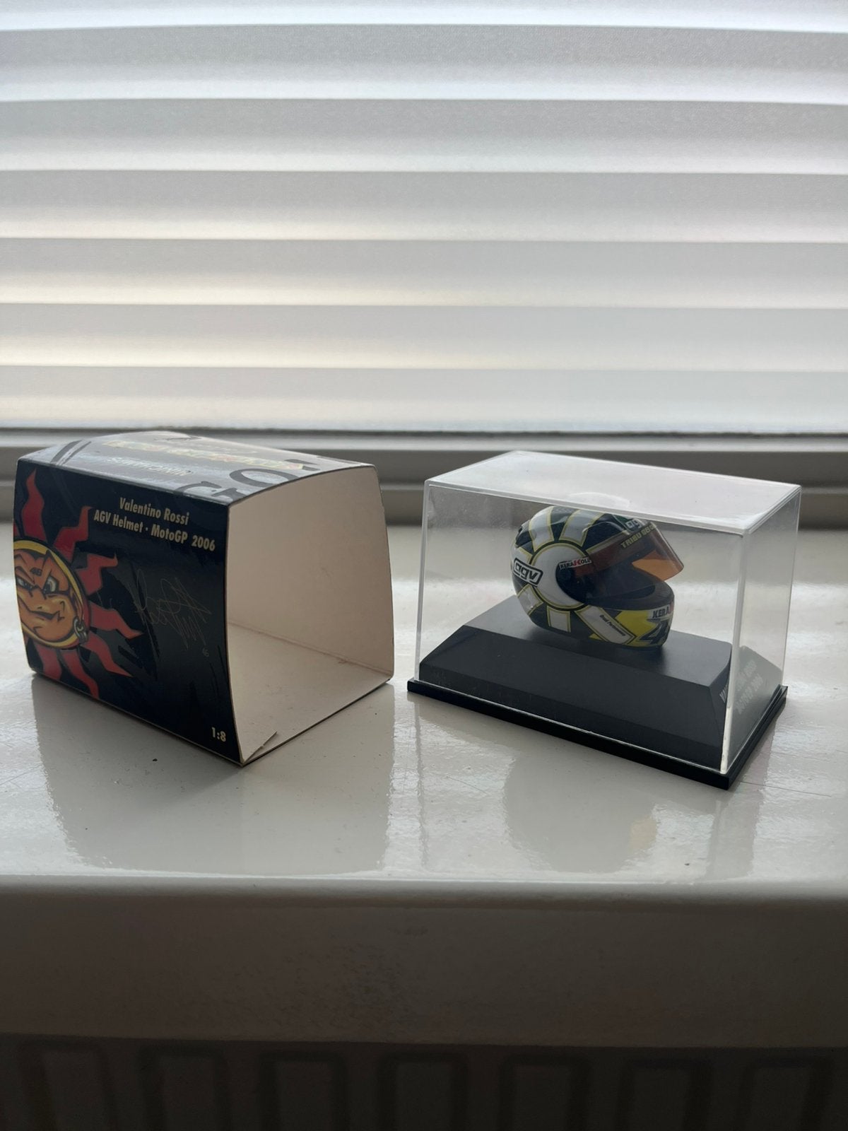 Minichamps MotoGP Valentino Rossi helm 1:8, Ophalen of Verzenden, Zo goed als nieuw, 1:5 t/m 1:8, Motor