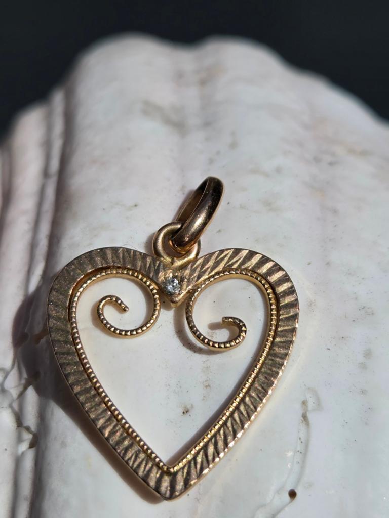 Gouden hanger met klein diamantje., Ophalen of Verzenden, Goud, Goud