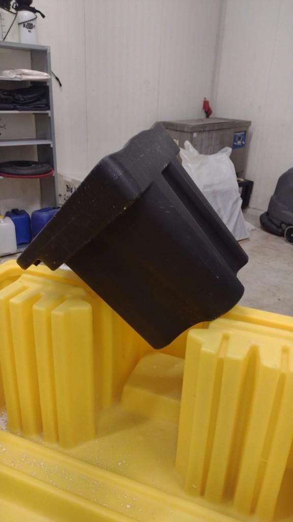 LEKBAK voor IBC (2 stuks), Ophalen of Verzenden, Gebruikt