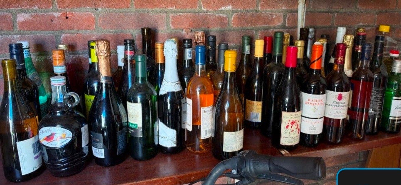 40 flessen diverse wijn - Garage opruiming, Ophalen, Gebruikt, Frankrijk, Overige typen