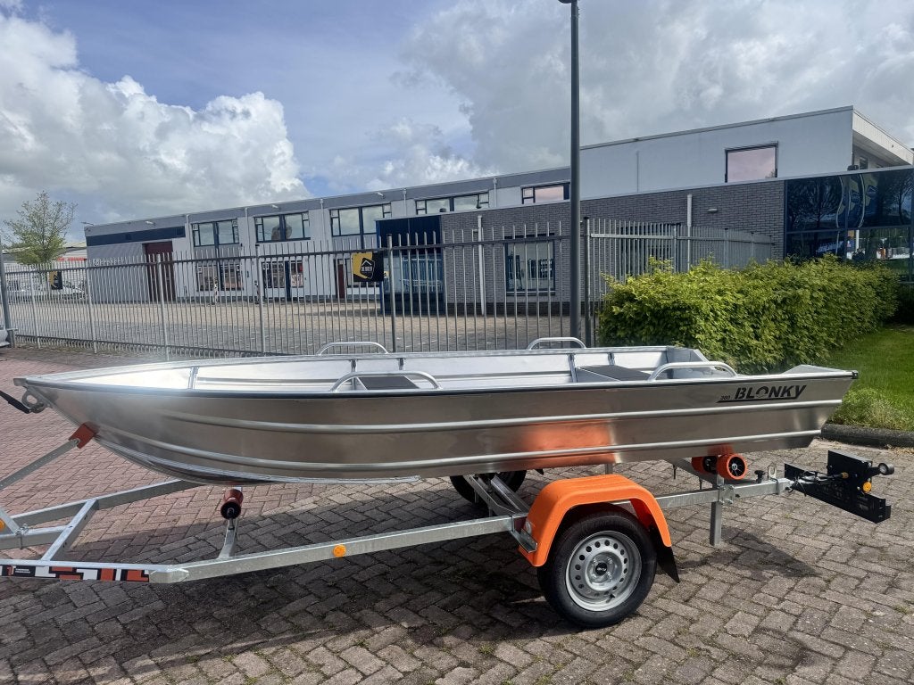 NIEUW: Blonky K380 Aluminium Boot V-Bodem €1.975,-, 4 m, 2 m, Info@blonkyboats.nl, 10 tot 30 pk