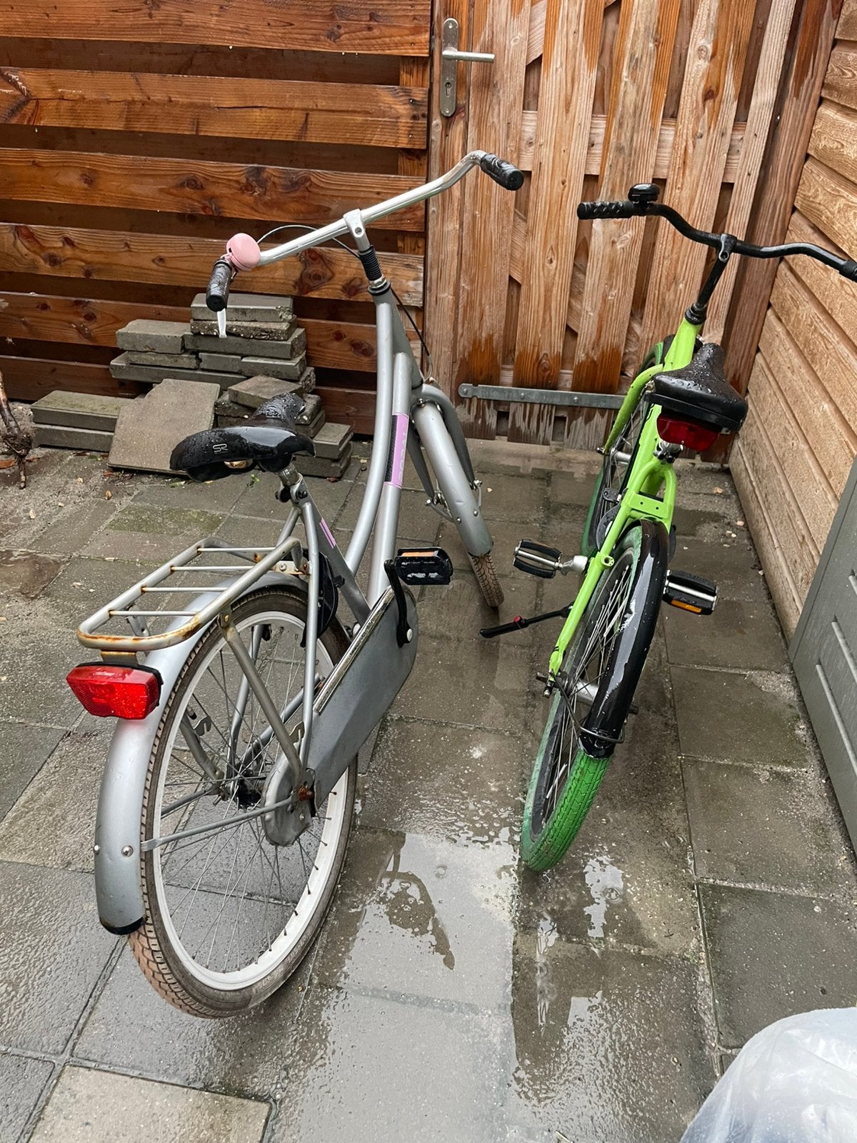 Twee keer kinderfietsen 24 inch meisjes en jongens, Minder dan 47 cm, Ophalen, Gebruikt