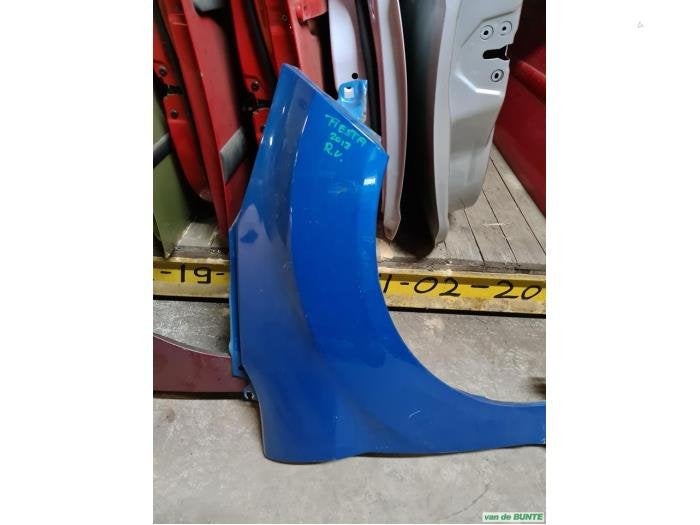 Scherm rechts-voor van een Ford Fiesta (ONB), Gebruikt, -, -, Ford
