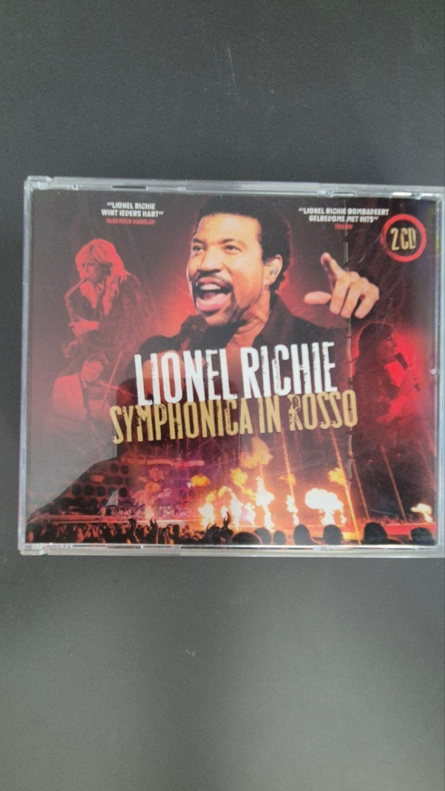 Lionel Richie - Symphonica In Rosso (2CD), Met bonustracks, Pop, Ophalen of Verzenden, Zo goed als nieuw