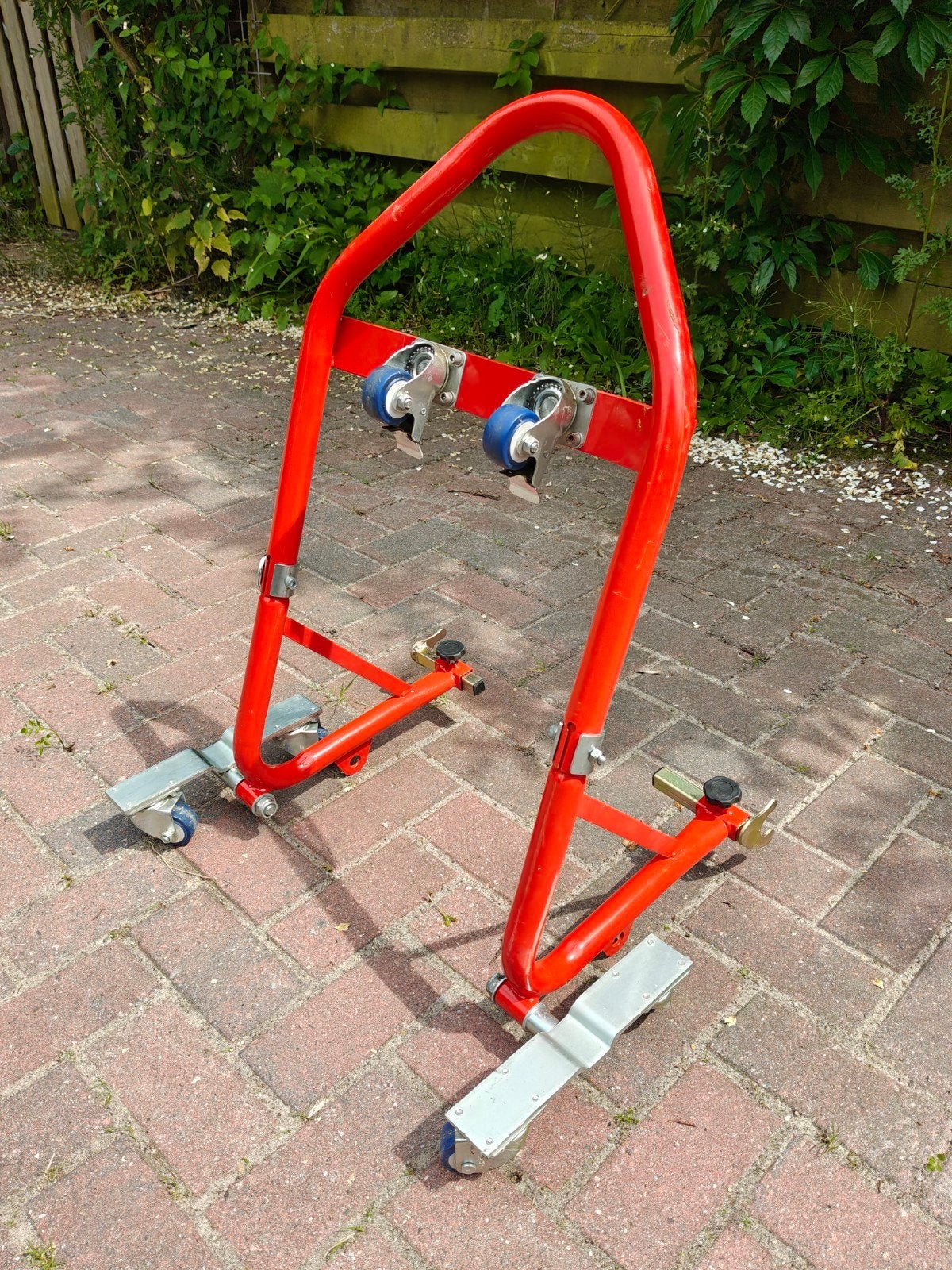 ConStands motormover, Ophalen