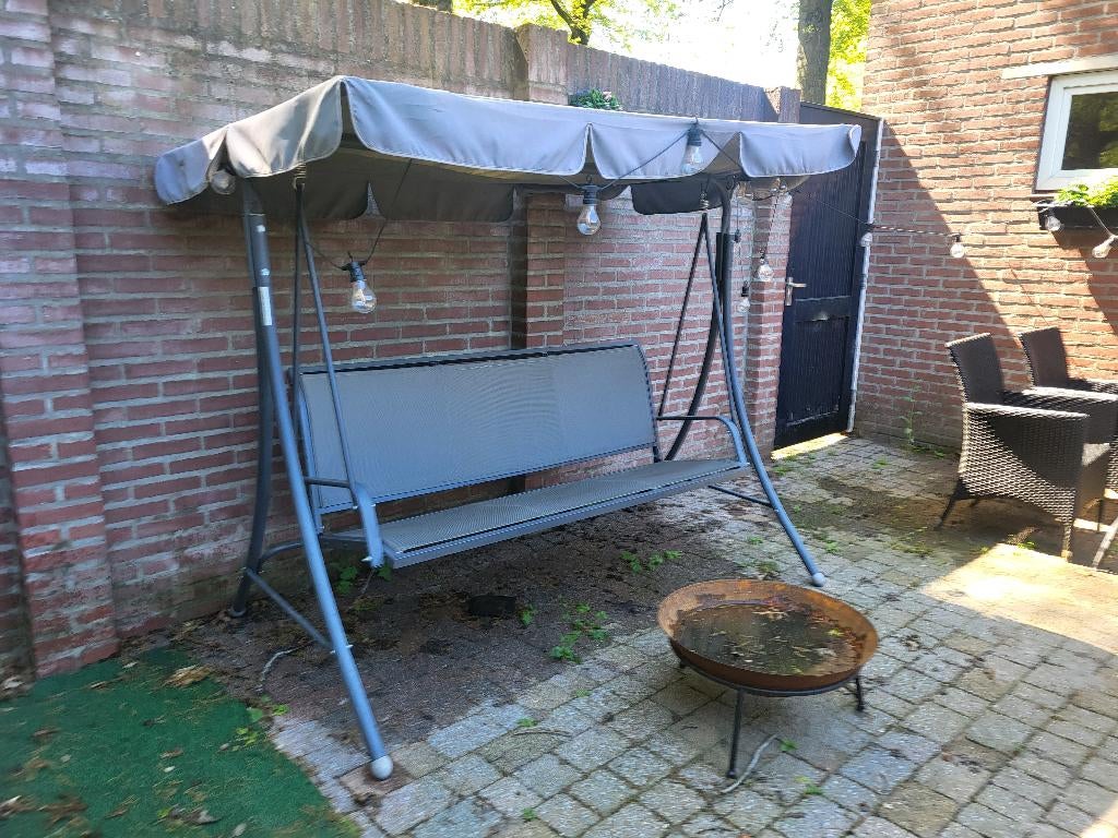 Schommelbank, Ophalen, Zo goed als nieuw, Aluminium, Schommelbank