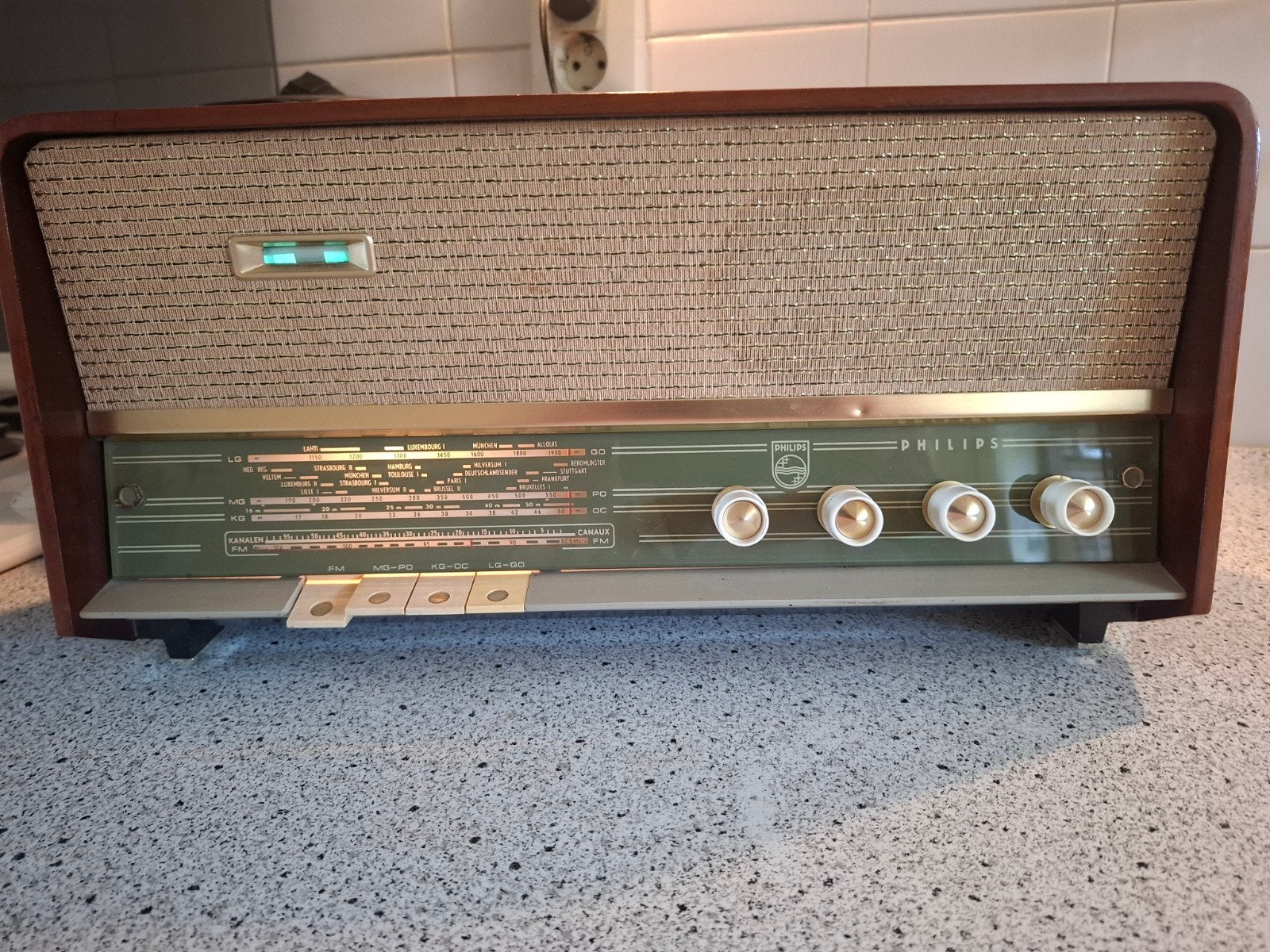 Prachtige Philips izgs werkt perfect, Audio, Tv en Foto, Radio's, Ophalen, Zo goed als nieuw
