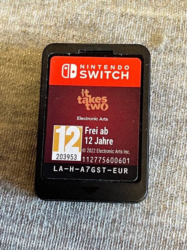Nintendo Switch Game It Takes Two, Avontuur en Actie, 1 speler, Ophalen of Verzenden, Zo goed als nieuw