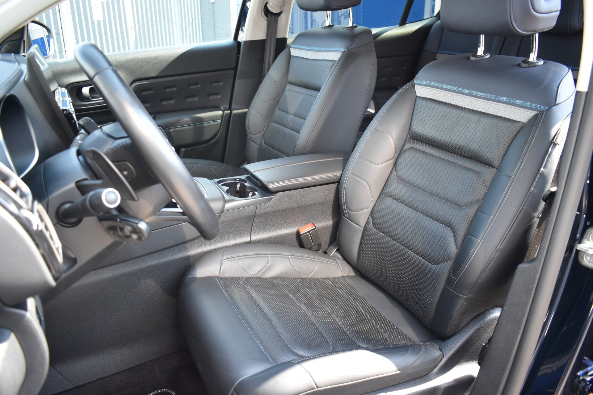 Citroën C5 Aircross Plug-in Hybrid 180 EAT8 Business Plus |, Auto's, Dealer onderhouden, Gebruikt, 4 cilinders, 181 pk