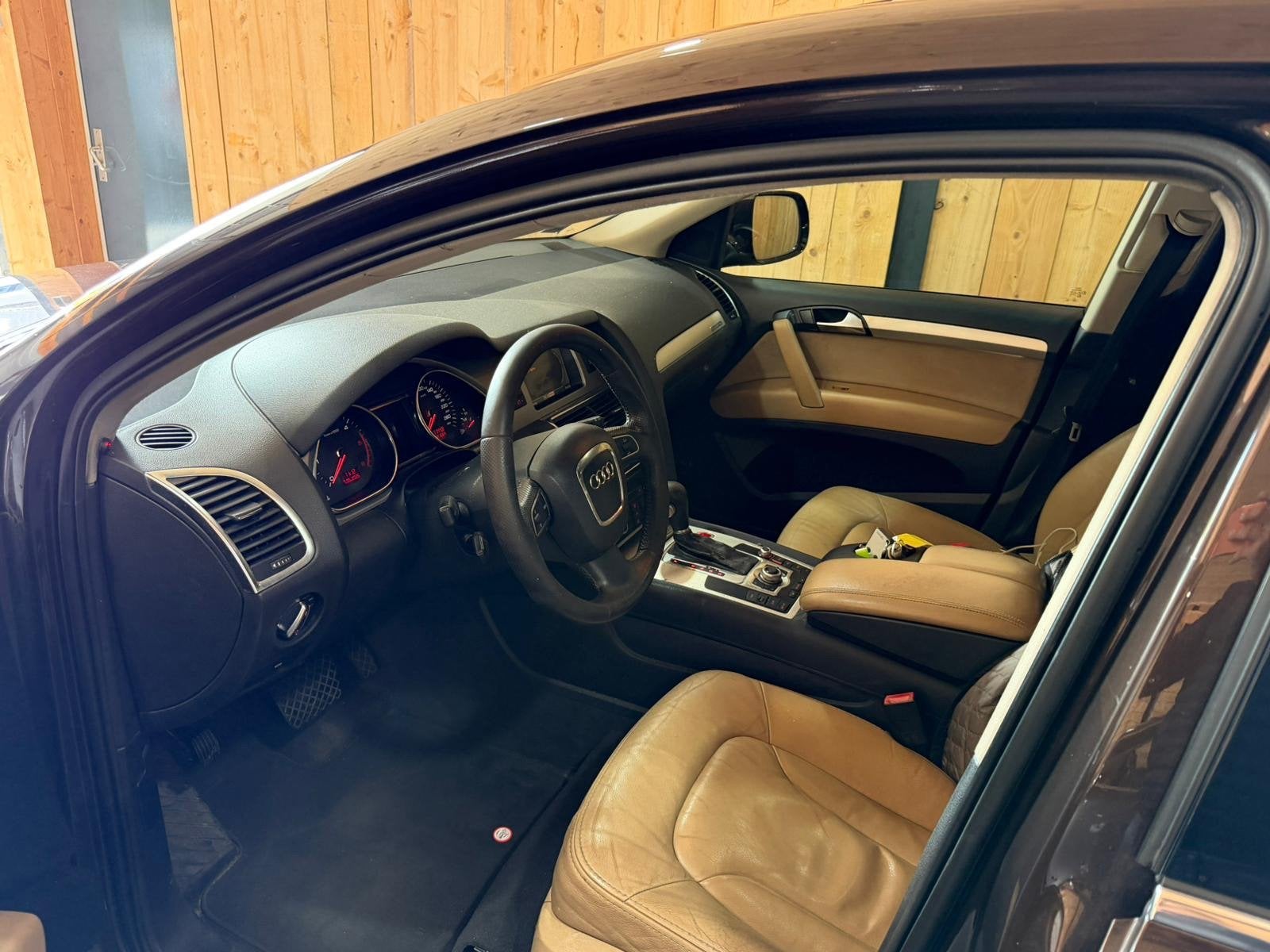 Audi Q7 3.0 TDI Quattro 2009 Facelift Grijs Kenteken Marge B, Auto's, Overige merken, Gebruikt, 11 km/l, Bedrijf