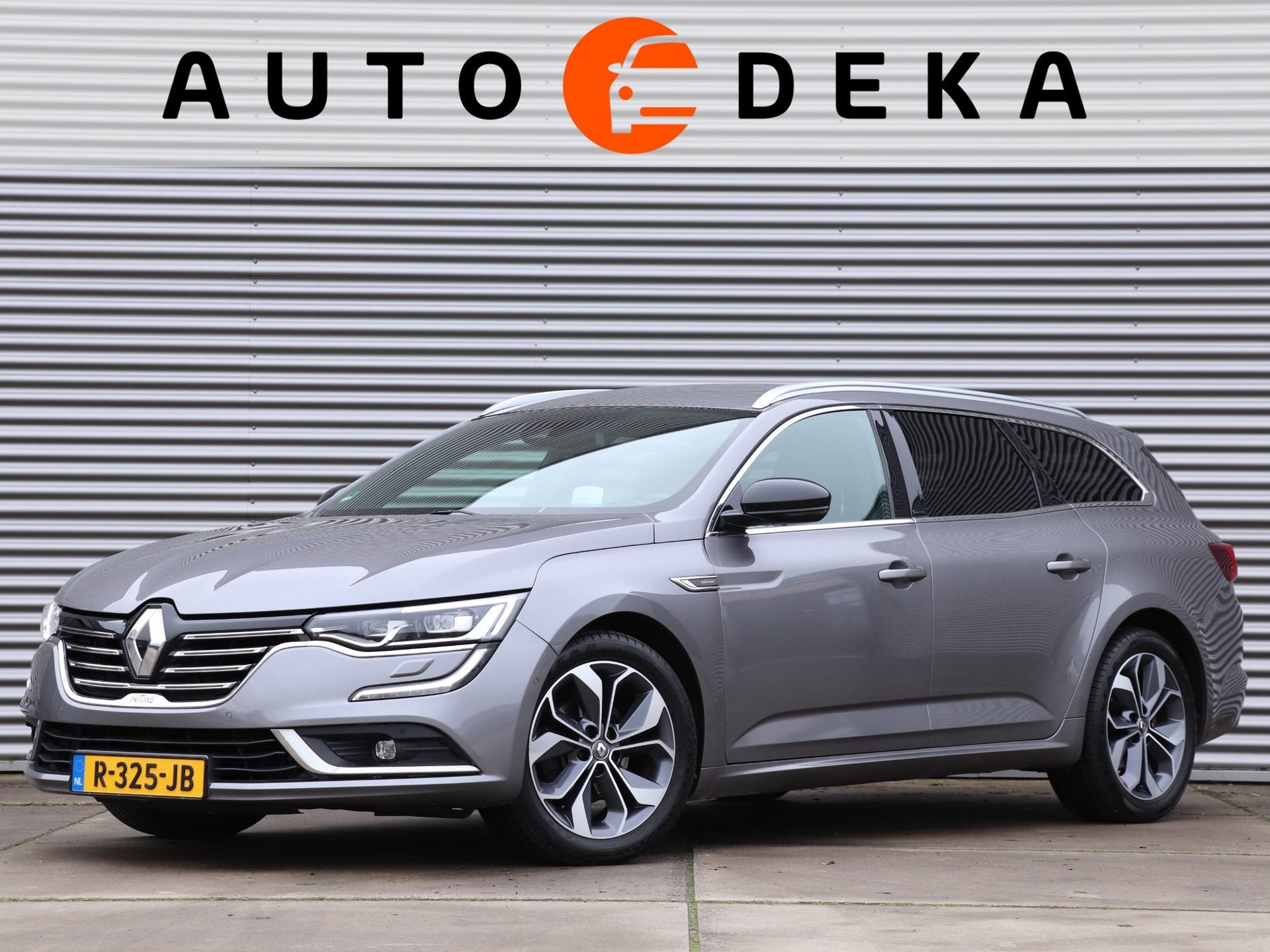 Renault Talisman Estate 1.3 TCe S-Edition 4Control Automaat, Auto's, Renault, 1408 kg, 4 cilinders, Leder, 84 €/maand