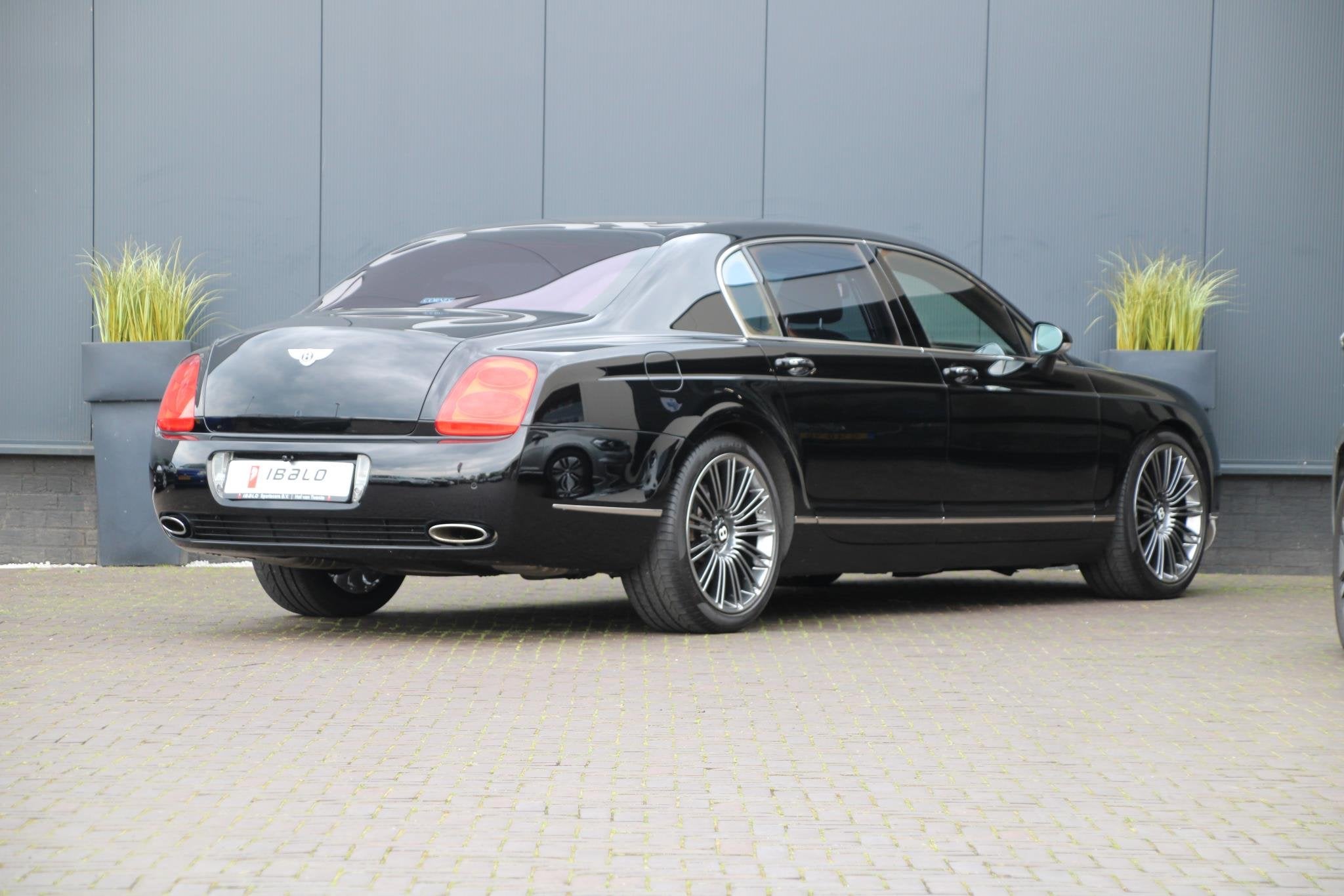 Bentley Continental Flying Spur W12 560pk | Youngtimer | BTW, Auto's, Bentley, Automaat, Gebruikt, Zwart, 12 cilinders