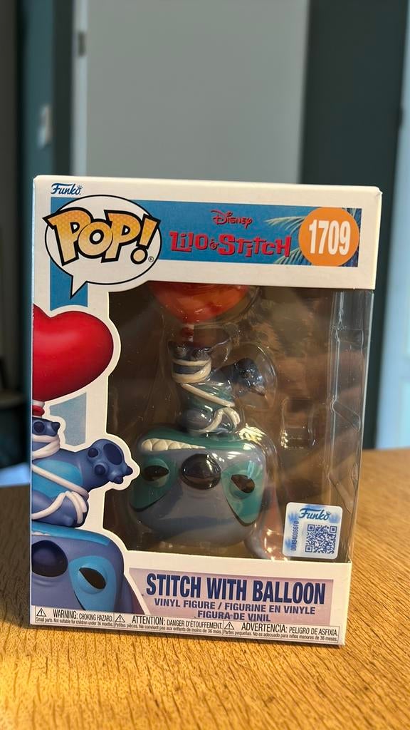 Funko pop! Stitch with Balloon 2026 Exclusive, Ophalen of Verzenden, Zo goed als nieuw