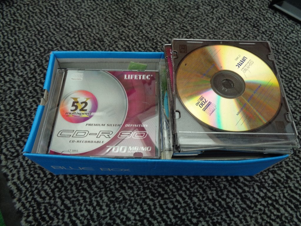 Doosje Opneem Cd`s. Nieuw! & Partij Oudere opneem Cd`s., Ophalen, Zo goed als nieuw