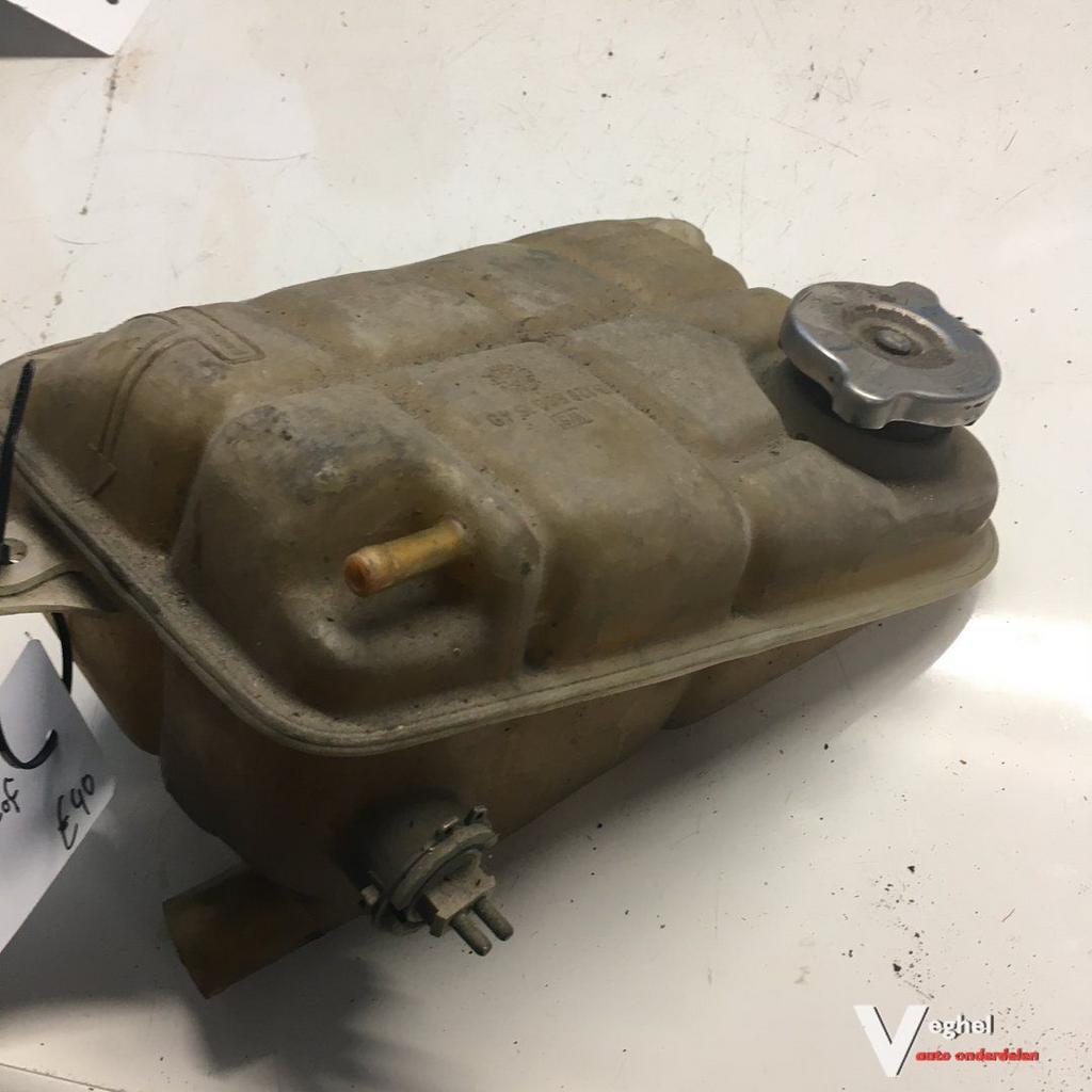 Mercedes W126 500 Se 1983  Koelvloeistofreservoir  126 500 1, Auto-onderdelen, Motor en Toebehoren, Gebruikt, -, -, Ophalen of Verzenden