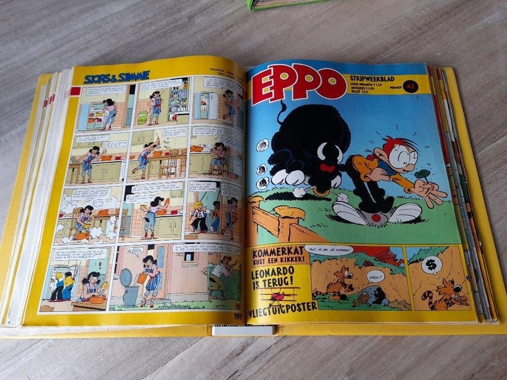 2 Mappen met Eppo's jaren 70, Meerdere stripboeken, Ophalen of Verzenden, Gelezen