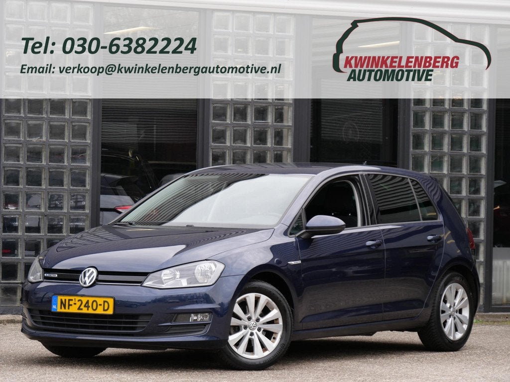 Volkswagen Golf 5D 1.0TSi COMFORTLINE/ CARPLAY/ PDC V+A, Voorwielaandrijving, Gebruikt, Euro 6, Blauw