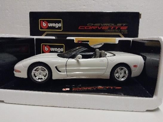 Chevrolet Corvette C Convertible white Bburago 1:18 KRD, Ophalen of Verzenden, Zo goed als nieuw, Auto, Bburago