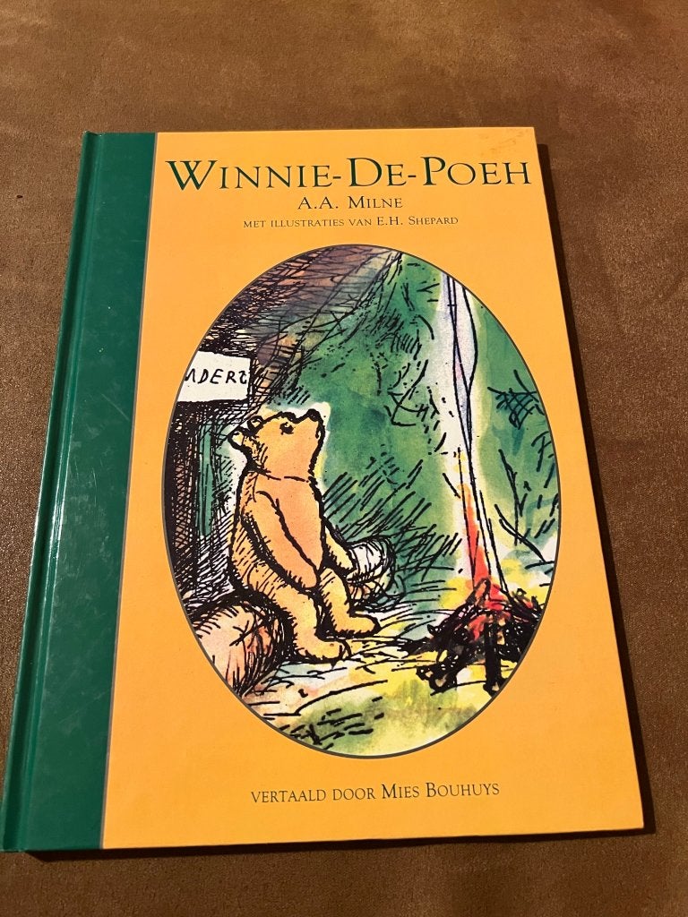 Winnie-De-Poeh - A.A. Milne, met illustraties van E.H. Shepa, A.A. Milner, Fictie algemeen, Ophalen of Verzenden, Zo goed als nieuw