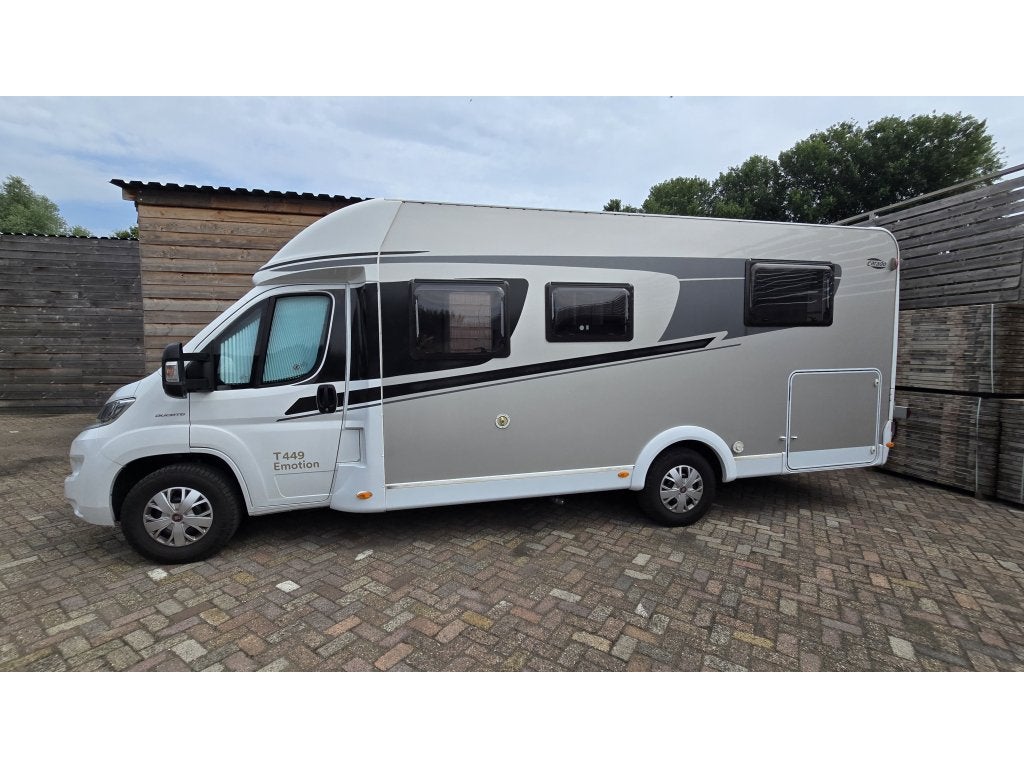 Caravans And Camping Capron