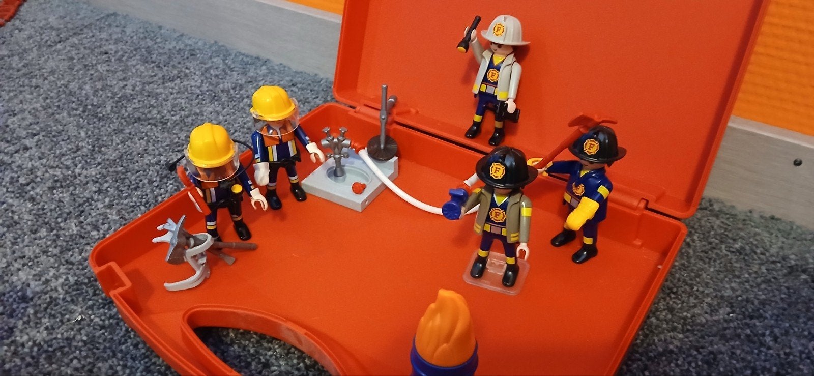 Te koop: Playmobil brandweer set met koffer en figuren, Kinderen en Baby's, Ophalen, Gebruikt, Complete set, City action