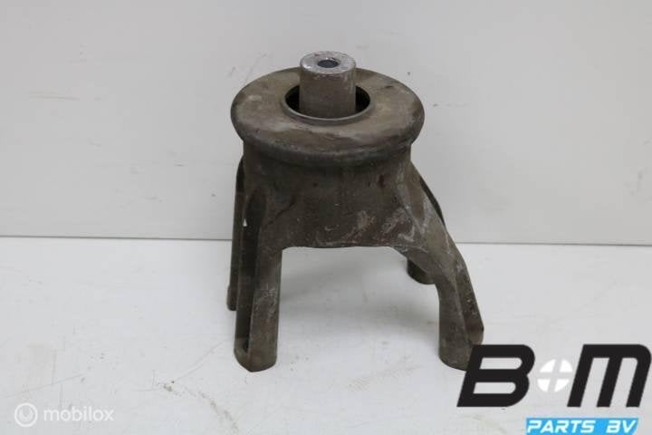 Motorsteun achter VW Transporter T5 GP 7E0199849, Gebruikt