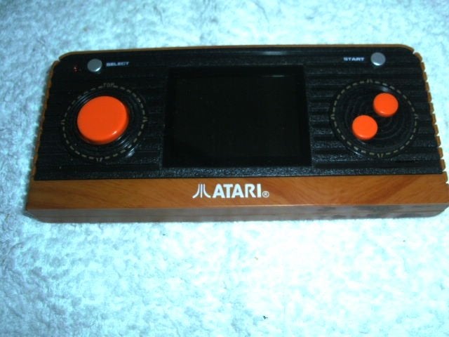 Retro Atari handheld, Met games, Ophalen of Verzenden, Zo goed als nieuw, Zonder controller