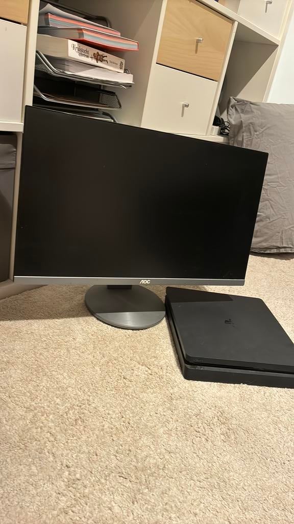Ps4 + monitor DEAL, Ophalen, Zo goed als nieuw, Met 1 controller, Slim