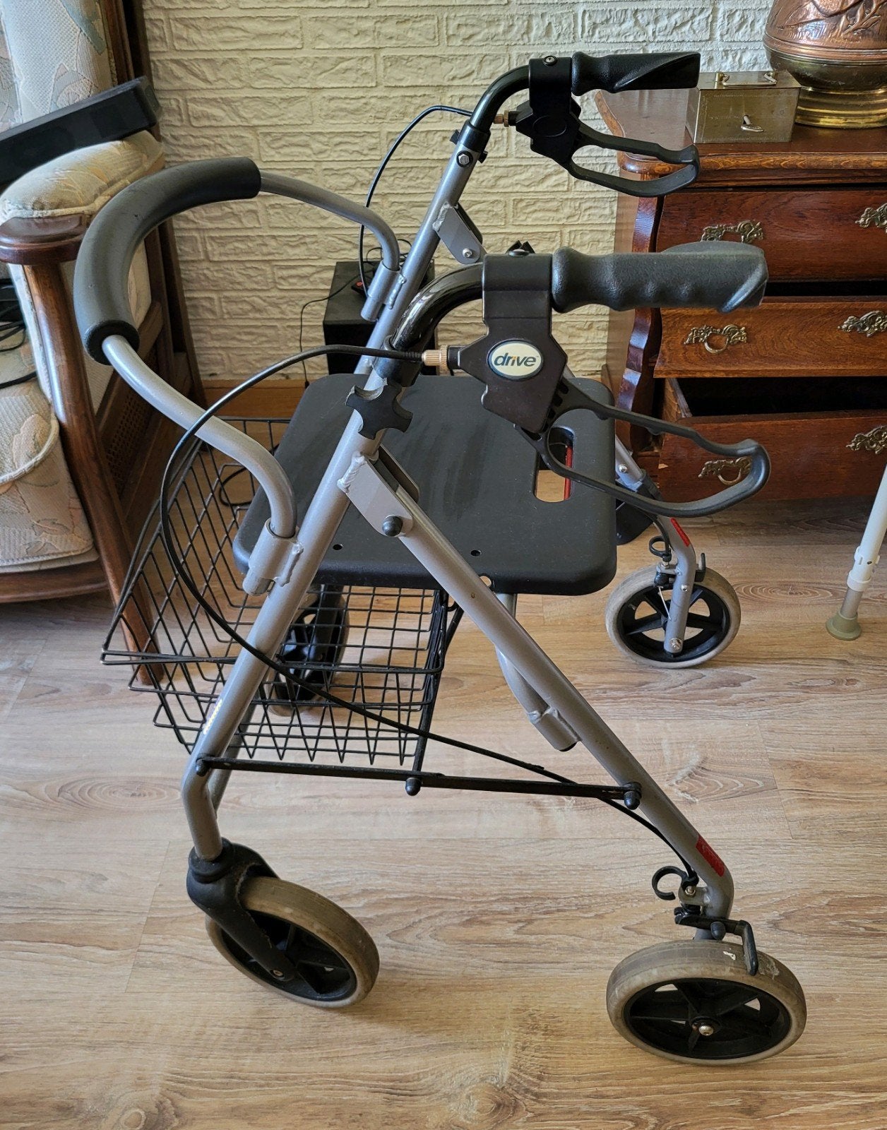 Nette rollator, Ophalen, Zo goed als nieuw