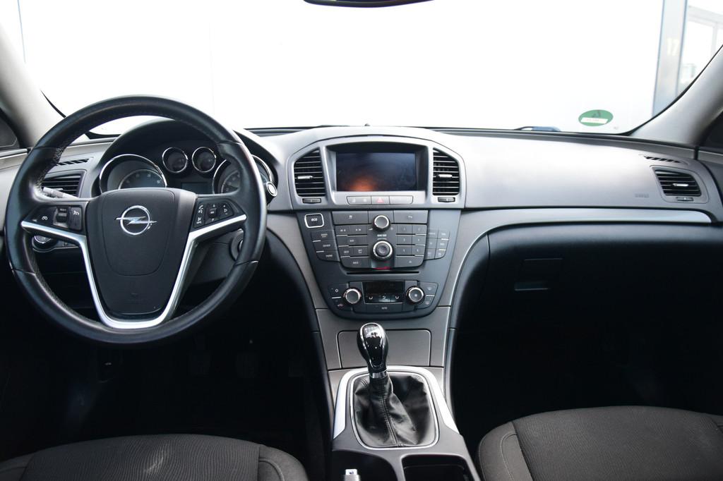 Opel Insignia 2.0 CDTI EcoFLEX Business+ Navi Pdc Trekhaak, Auto's, Opel, Euro 5, Stof, Zwart, 4 cilinders