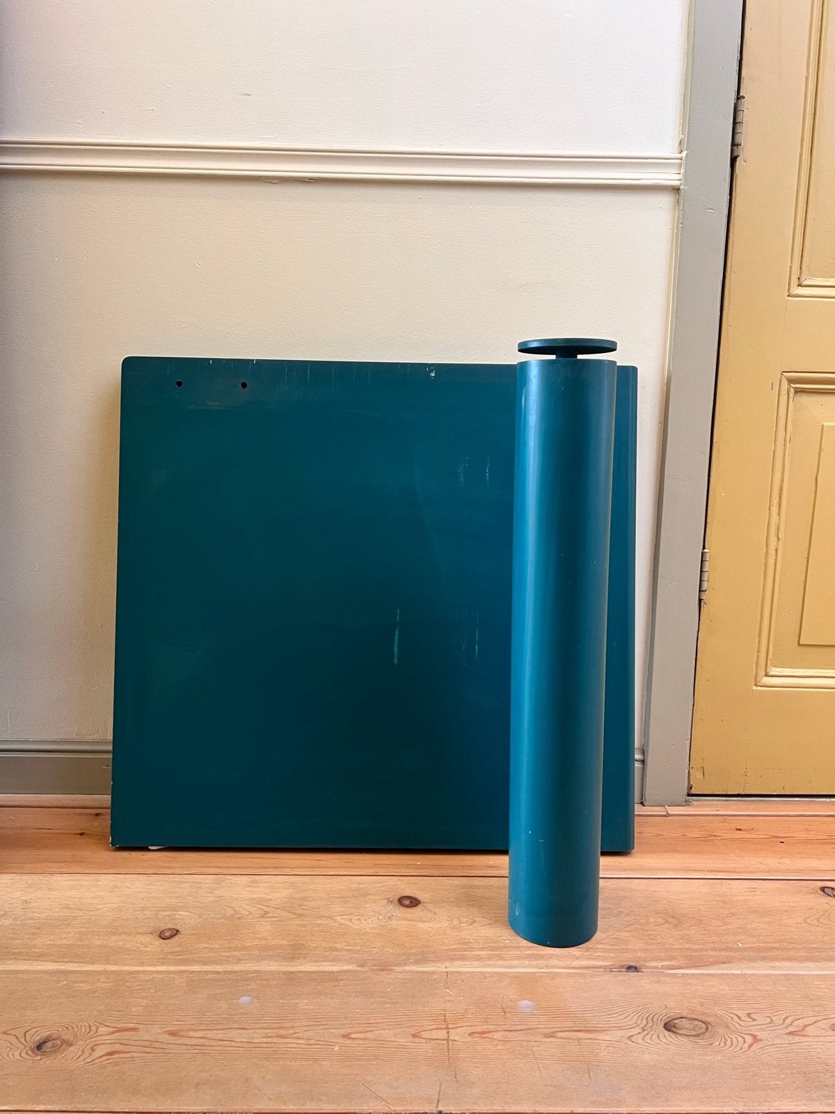 Vliegertafel van Louk Straver, Huis en Inrichting, Bureaus, Gebruikt, Ophalen