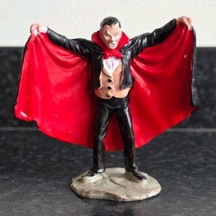 Lemax Spooky Town Dracula Vampier, Diversen, Ophalen of Verzenden, Zo goed als nieuw