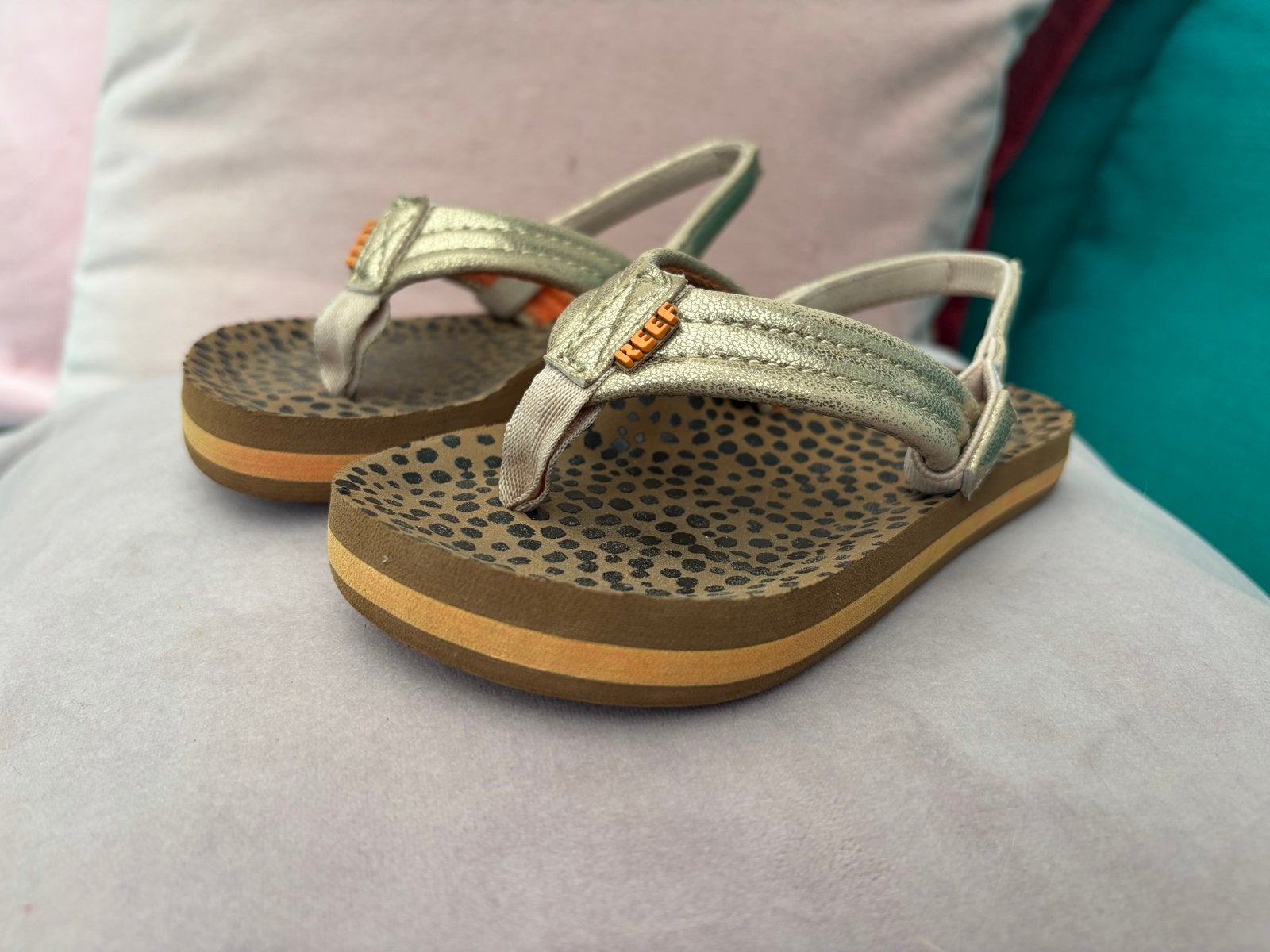 Reef slippers voor kinderen - maat 25/26, Kinderen en Baby's, Ophalen, Zo goed als nieuw, Overige typen